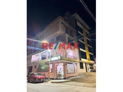 Se Vende Moderno Local Comercial