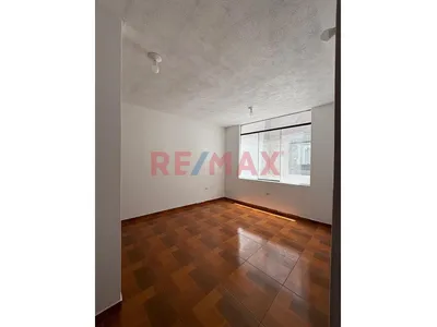 🏡 Departamento Amplio En Venta – Jlbyr