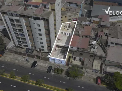 Venta de Terreno / Lote en Cercado - de - Lima - Lima 5 Dormitorios