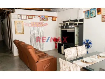 Venta De Casa En El Distrito De Ancon Mz N Lte 23 149M2