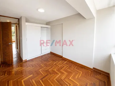 ✨ Venta De Departamento En Villa Huancaro– Santiago ✨