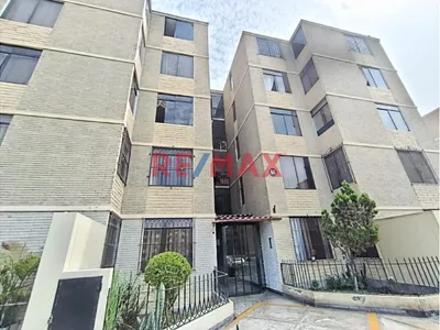 Se Vende Hermoso Departamento En Urb La Cruceta