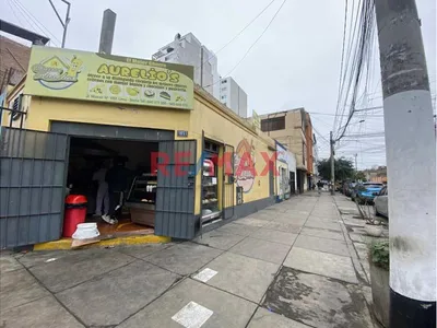 Venta Local En Esquina - Jr Huaraz