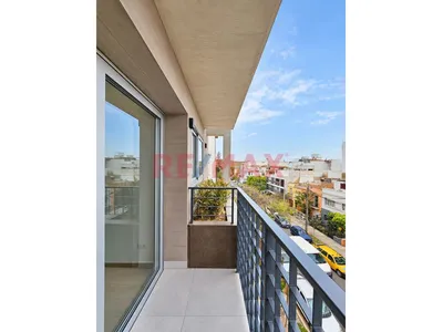 Departamento en alquiler · C. Ayacucho 251, Miraflores · 99 m², 3 dorm.