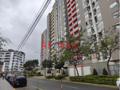 Vive Con Todas Las Comodidas De Un Club En Uno De Los Edificios Mas Modernos, En La Zona Mas Centrica Y Tranquila De Jesus Maria A Media Cuadra De La Av. San Felipe En Huiracocha