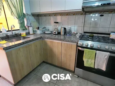 Venta de Casa en San Juan de Miraflores - Lima 5 Dormitorios 