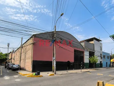 Se Alquila Local Industrial / Comercial De 937 M² En San Juan De Lurigancho