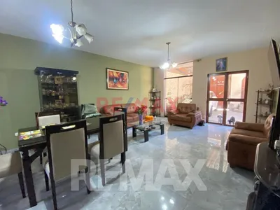 Venta De Casa En Villa Maria Del Triunfo Con Cochera Techada