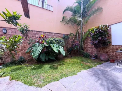 Venta de Casa en La Molina - Lima 4 Dormitorios