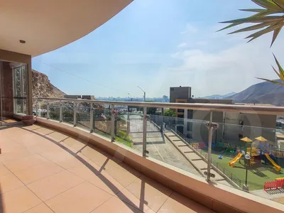 Venta de Departamento en Santiago de Surco - Lima 2 Dormitorios
