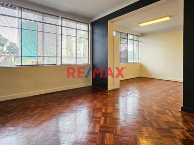 Dúplex En Av. Pardo Frente Al Ovalo (Plaza Morales Barros)