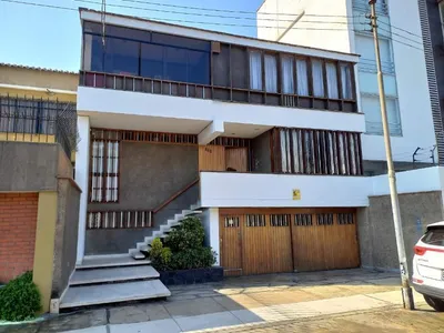 Venta de Terreno / Lote en Miraflores - Lima 3 Dormitorios 