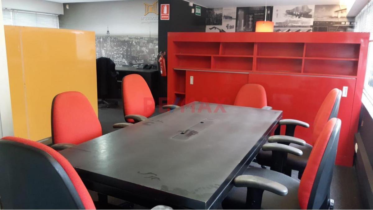 Venta de Oficina en Miraflores - Lima 3 Dormitorios 