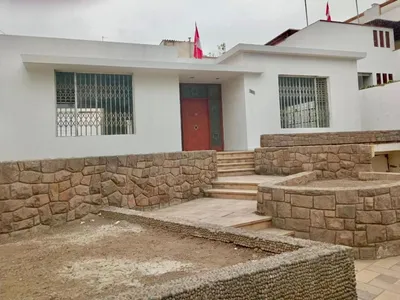 Alquiler de Casa en San Isidro - Lima 0 Dormitorio 