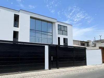 Casa en venta · Santa Teresa, Santiago de Surco · 167 m², 4 dorm.
