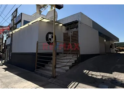 Local Comercial En Avenida Dolores