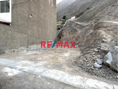 Venta De Terreno En La Molina De 189M2
