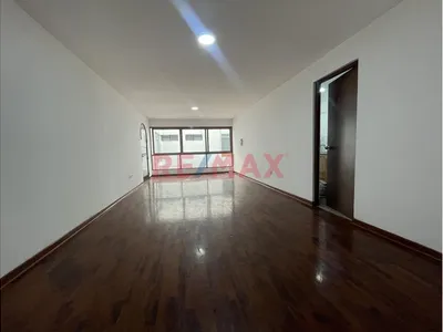 Departamento Remodelado En Alquiler En Surco