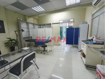 Se Vende Local En Av Setiembre Carapongo