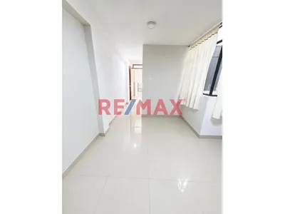 Venta De Departamento En San Martín De Porres, Urb. Coopip