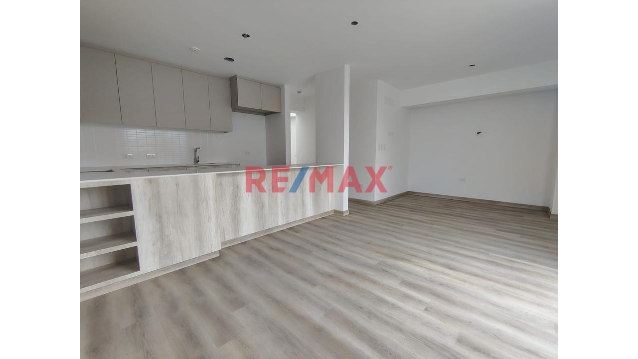 Vendo Departamento De Estreno Duplex De 156M²  Con Vista Panoramica En Surco