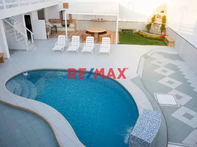 Casa De Playa En Punta Negra Con Piscina, 6 Habitaciones Y Vista Al Mar