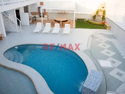 Casa De Playa En Punta Negra Con Piscina, 6 Habitaciones Y Vista Al Mar