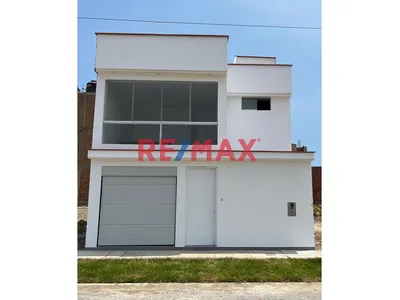 Casa en venta · Chilca · 178 m², 3 dorm.