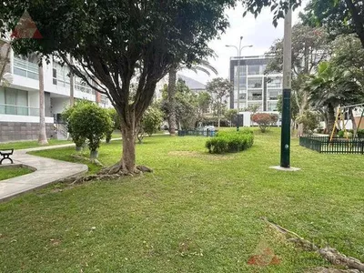 Venta de Departamento en Santiago de Surco - Lima 3 Dormitorios