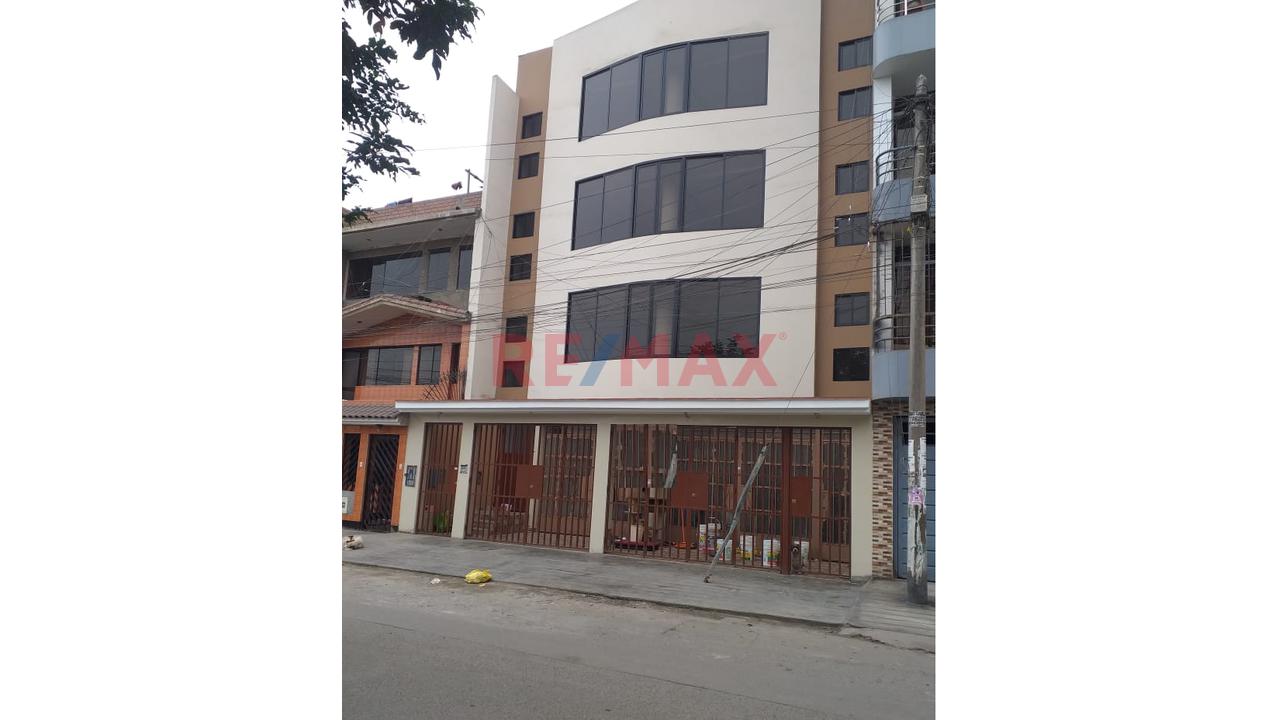 Modernos Y Amplios Departamentos  De  Estreno En San Juan De Lurigancho