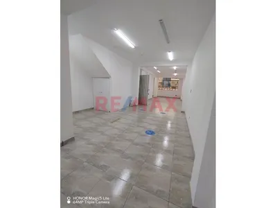 Alquiler De Local Comercial En El Agustino