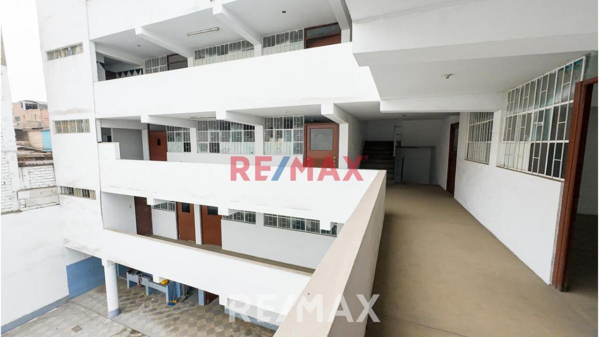 Venta de Local Comercial en Carabayllo - Lima 0 Dormitorio 
