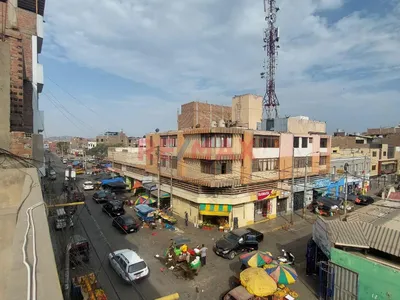 Vendo Edificio Comercial En Jr. Rimac Frente Al Mercado La Unión