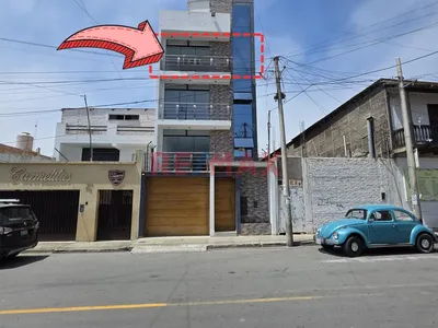 Hermoso Departamento En Venta En Pimentel En El Cuarto Piso