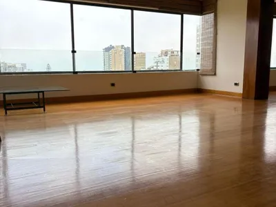 Venta de Departamento en San Isidro - Lima 3 Dormitorios
