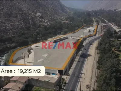 Venta de Local Comercial en Ricardo Palma - Huarochirí 0 Dormitorio 