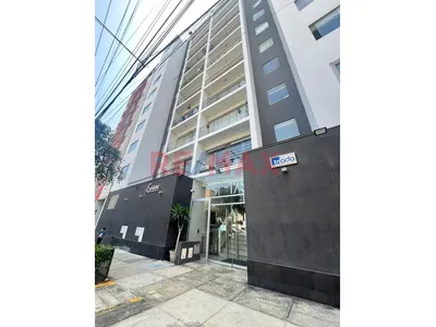 Venta De Departamento En Breña