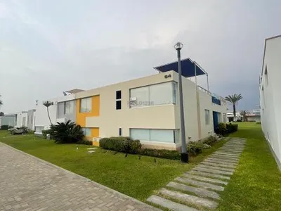 Venta de Casa de Playa en Asia - Cañete 5 Dormitorios