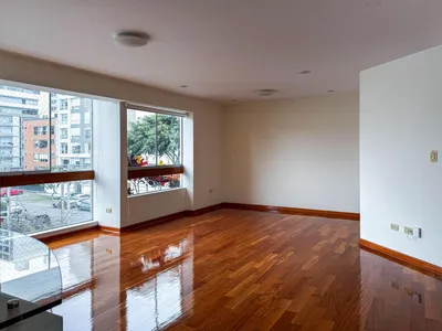Venta de Departamento en Miraflores - Lima 3 Dormitorios