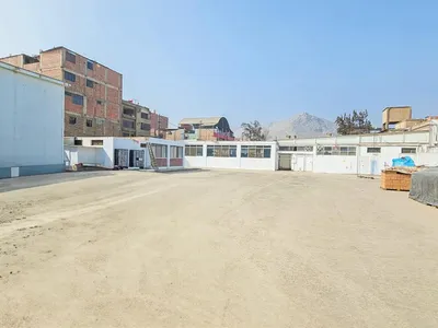 Venta de Terreno / Lote en Ate - Lima 10 Dormitorios 