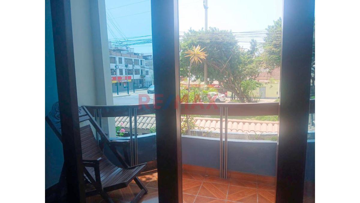 Venta de Departamento en Santiago de Surco - Lima 3 Dormitorios 