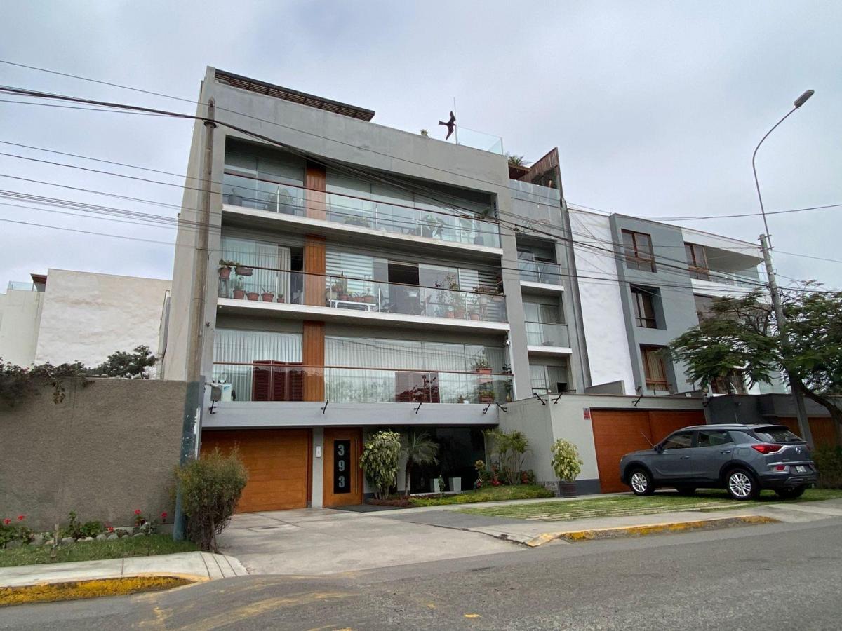 Venta de Departamento en Santiago de Surco - Lima 3 Dormitorios 
