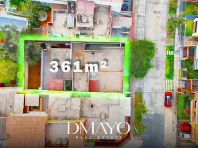 Venta de Casa en Santiago de Surco - Lima 4 Dormitorios