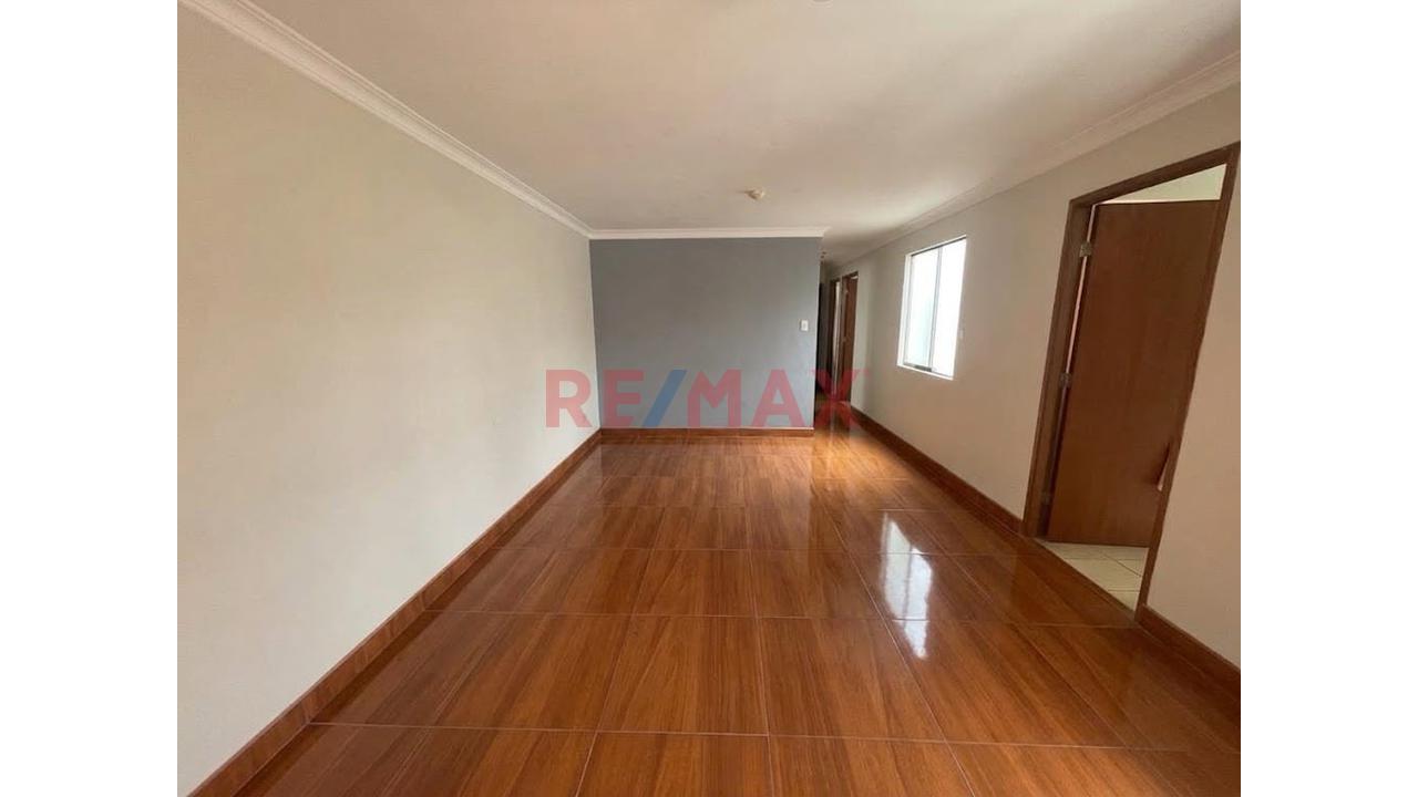 Venta Casa 90 M2 – Estancia De Lurin – Frente A Parque