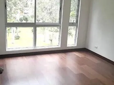 Venta de Departamento en Santiago de Surco - Lima 3 Dormitorios