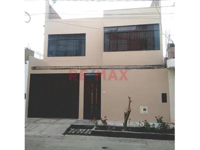 Ocacion Vendo Linda Casa Moderna -  Urb Sta Domingo Carabayllo