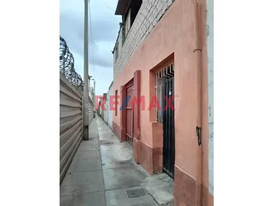 Se Vende Casa Como Terreno En Breña