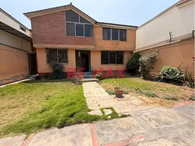 Gran Oportunidad De Inversión! Terreno Ideal Para Proyecto O Comercio (600 M²)