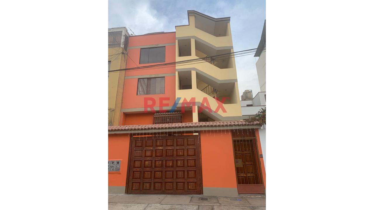 Departamento Amplio En Venta | 114 M² | 1 Por Piso | Mayorazgo Límite La Molina
