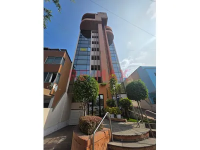 Oficina De 174 M² En San Isidro – Ubicación Estratégica Frente Al Mininter